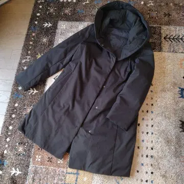 스 다운 코트 블랙