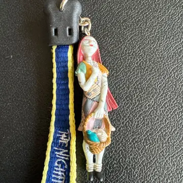 나이트메어 비포 크리스마스 샐리 스트랩