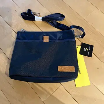 masterpiece 숄더백