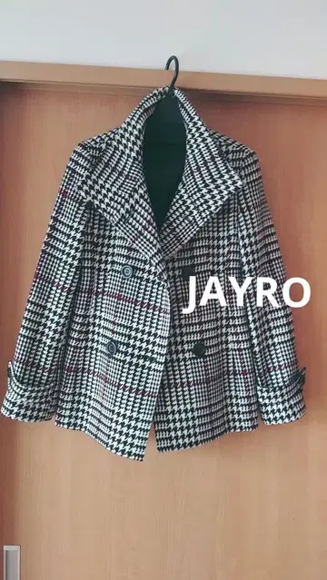JAYRO 글렌체크 아우터
