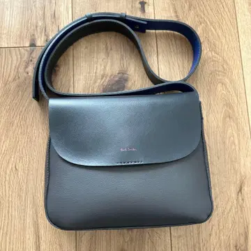 폴스미스 숄더백 여성용 paulsmith 가죽 바닥 소가죽