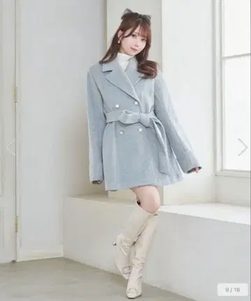 로제 뮤즈 테일러드 참 코트