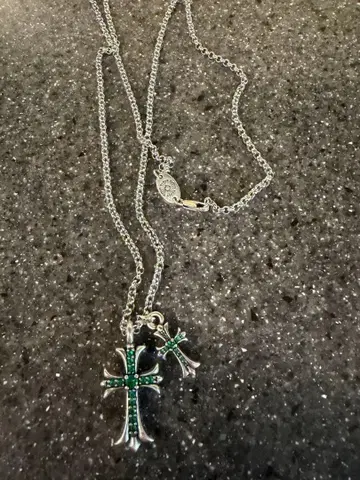 타이니 크로스 지르코니아 목걸이