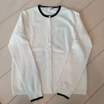 새상품급 유니클로 캐시미어 100 이네스 INES 가디건 L