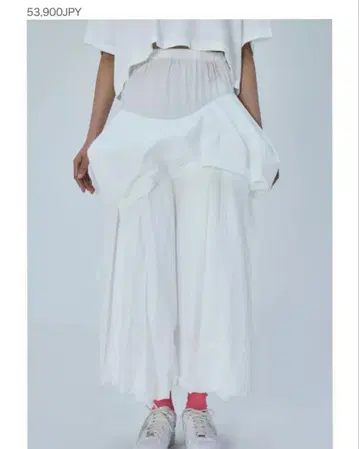 컨디션 최상 엔폴드 솔리드 웨이 턱 스커트 53900엔