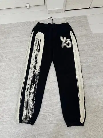Y-3 로고 프렌치 테리 팬츠 M 블랙 스트라이프