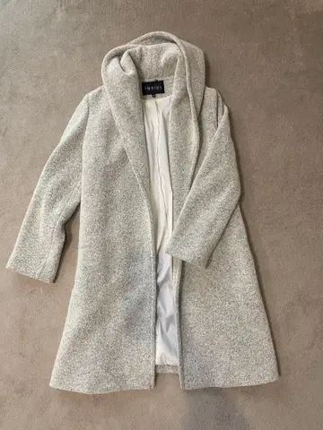 후드 부착 롱 코트 그레이