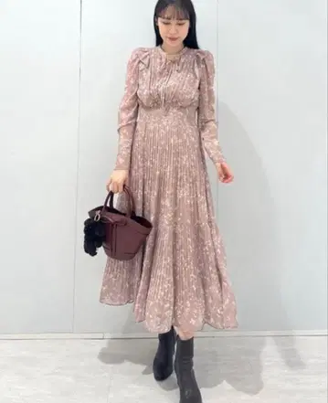 SNIDEL 허리 셔링 플리츠 원피스