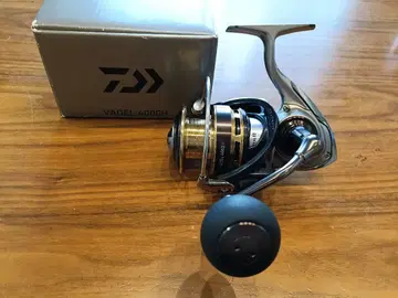 15 바델 4000H VADEL 다이와 15 바델 지깅