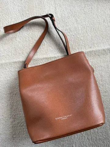 GIANNI CHIARINI 브라운 숄더백