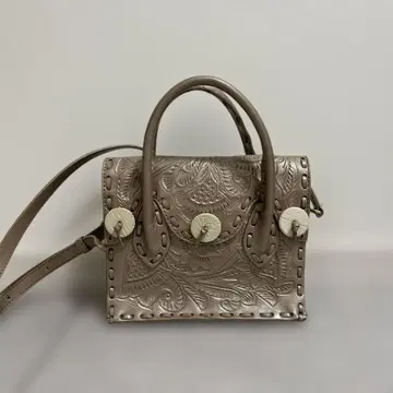 그레이스 콘티넨탈 가방 카빙백