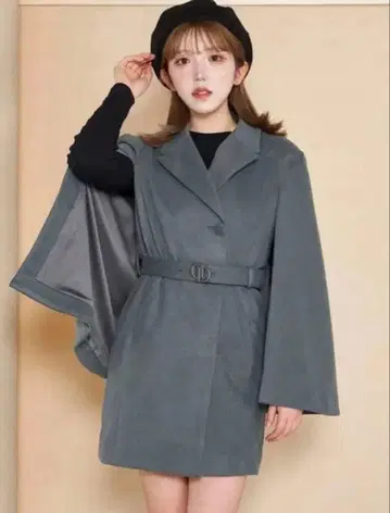 새상품급 완판템 Darich 다리치 부클레 케이프 원피스 자켓 그린