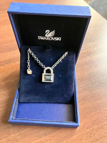 SWAROVSKI 스와로브스키 목걸이 토트백 카데나