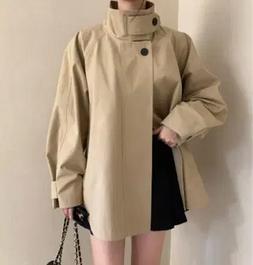 베이지 트렌치코트