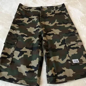 미사용 새상품 PROCLUB 카모 패턴 숏팬츠 32 사이즈