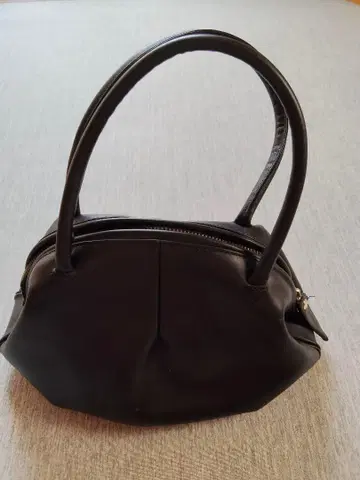 블랙 핸드백 꽃무늬 내부