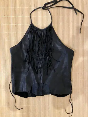 VIVAYOU 프린지 장식 블랙 가죽 뷔스티에