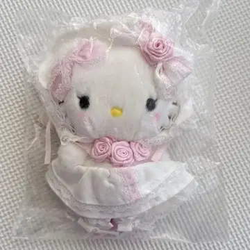 새상품 산리오 캐릭터즈 화이트 프릴 디자인 헬로키티