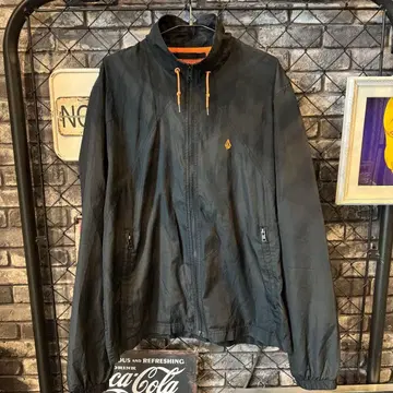 VOLCOM 볼컴 나일론 자켓 L 블랙 x 오렌지