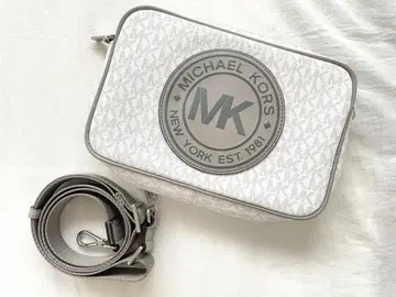 MICHAEL KORS 숄더백 화이트/그레이