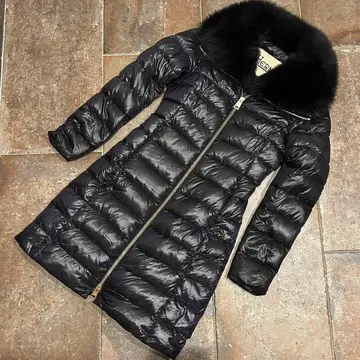 새상품급 Herno 헬노 다운 코트 ELISA 블랙 사이즈38