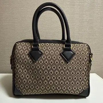 moussy 보스턴 백 모노그램