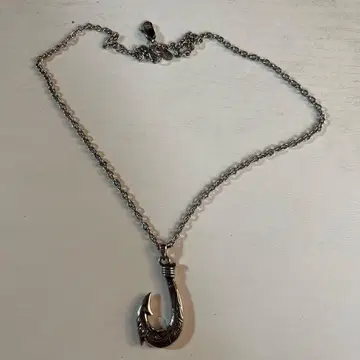 후크형 펜던트 목걸이