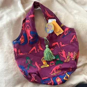 Amika 인도산 컬러풀 프린트 요가 고양이 토트백