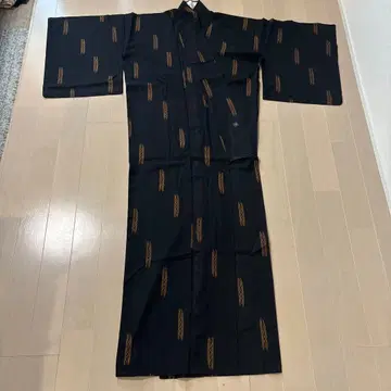 세탁 가능한 실크 시리즈 맞춤 기모노 (여름용)