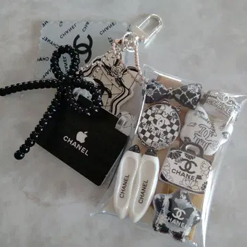 c c 팩 참 & 맥북 아크릴 부품 포함 키링