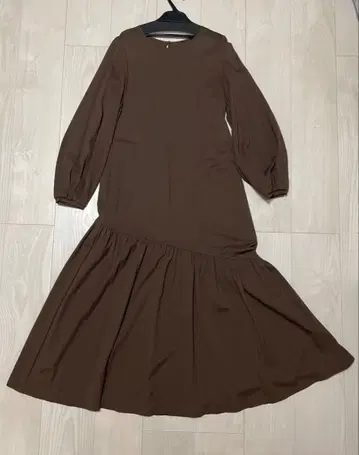 새상품급_plst 플라스테 티셔츠 티어드 원피스