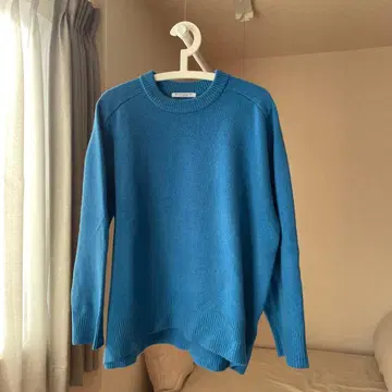 BEAUTY&YOUTH 파랑 니트 스웨터 긴팔