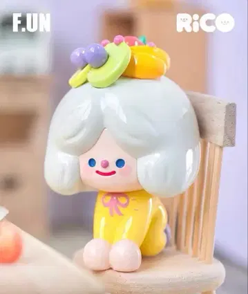 Rico 오후 티 시리즈 과일을 쓴 캐릭터 피규어