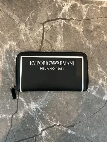 EMPORIO ARMANI 장지갑 블랙