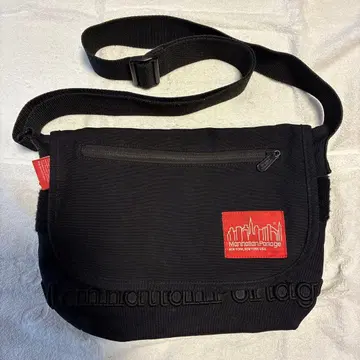 Manhattan Portage 숄더백 블랙