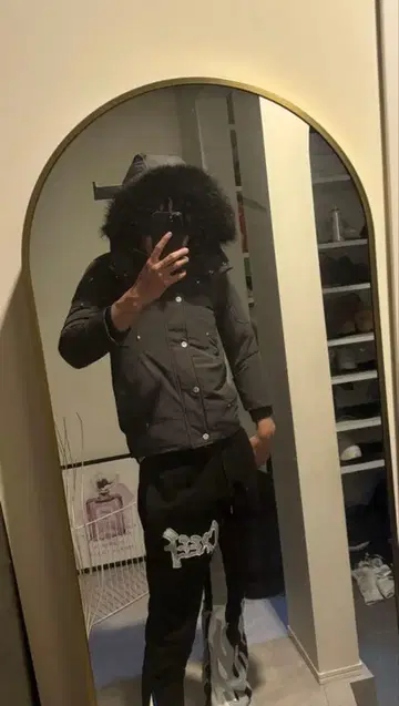 무스 너클스 다운 자켓 퍼