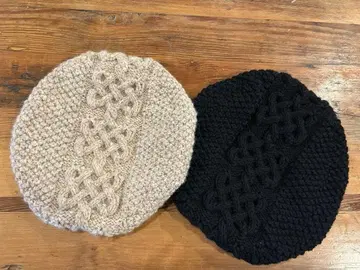 블랙 아란 편직 니트 베레모