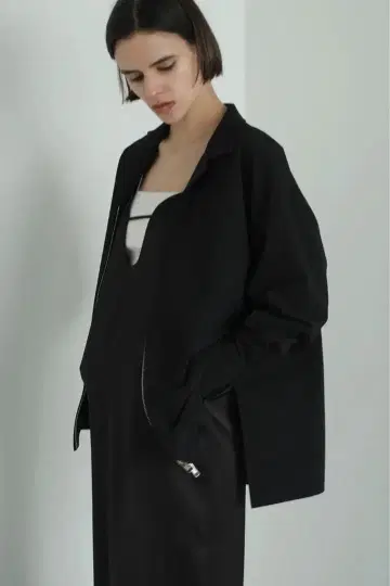 CLANE SUCKER STRIPE ZIP SHIRT 블랙