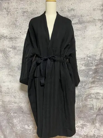 무모쿠테키 스트라이프 롱 코트