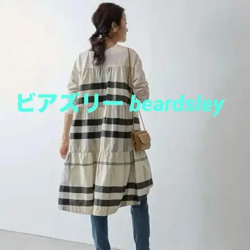 택 포함 새상품 비어즐리 타프타 체크 원피스