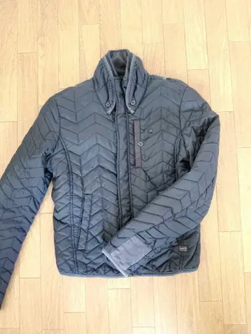 지스타 다크 그레이 퀼팅 자켓