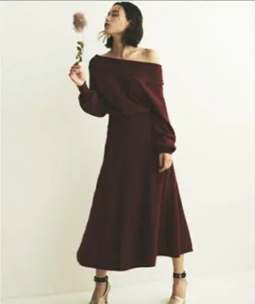 스나이델 니트 원피스 보르도 버건디