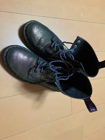 닥터마틴 부츠 광택 데님풍 레이스업 부츠 24.5 UK6