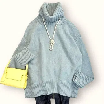 새상품급 갤러리 바이 M 상당 파인 울 터틀넥 니트 블루