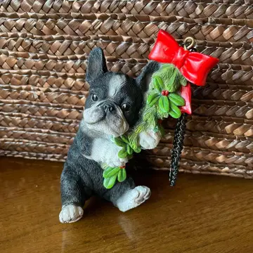 프렌치 불독 크리스마스 피규어 오너먼트
