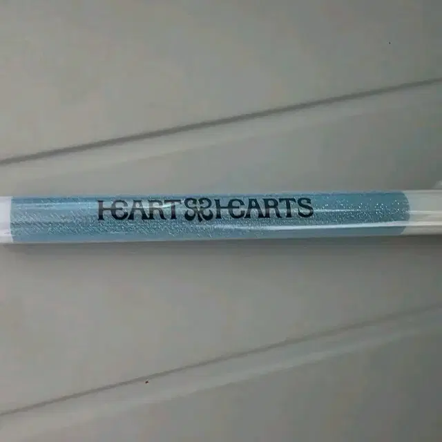 하츠투하츠 임시 응원봉 판매합니다