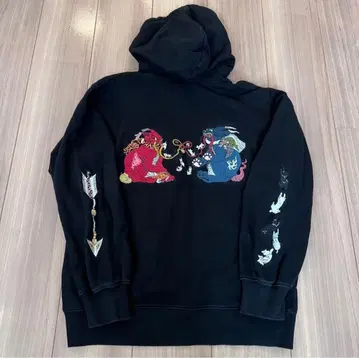 그라니프 이시쿠로 아야코 아운 고양이 콜라보 후드티 M 사이즈