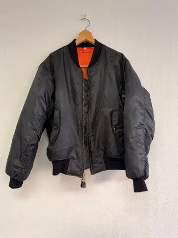 MA-1 플라이트 자켓 블랙 안감 오렌지