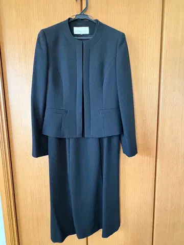 [ 새상품급 ] 블랙 포멀 자켓&원피스