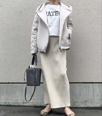 MARECHAL TERRE 다운 자켓 사이즈 2 샌드 베이지